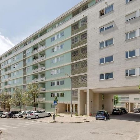Spacious 3-Bedroom Condo In Lisboa Exterior foto