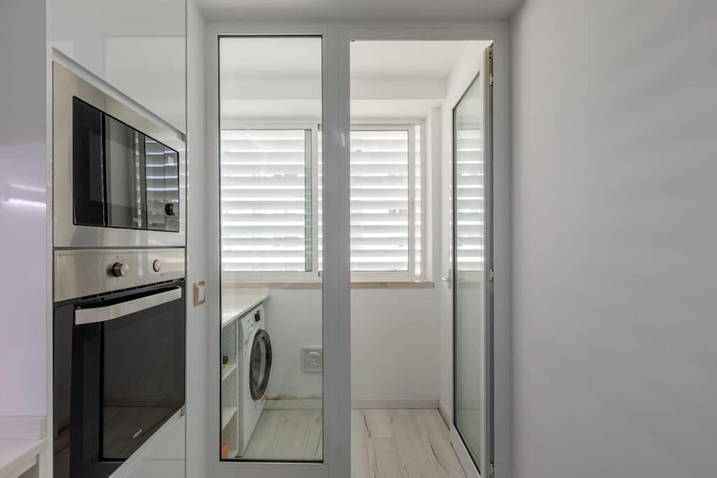 Spacious 3-Bedroom Condo In Lisboa Exterior foto